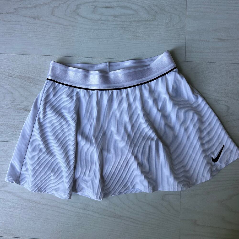 Nike White Tennis Skort Golf Pickleball Activewear Athletic Size Small - Picture 4 of 8